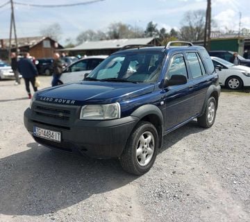 Land Rover Freelander 2.0 TD4 4X4 DSG reg-11-25-Top stanje-4600 € - cover