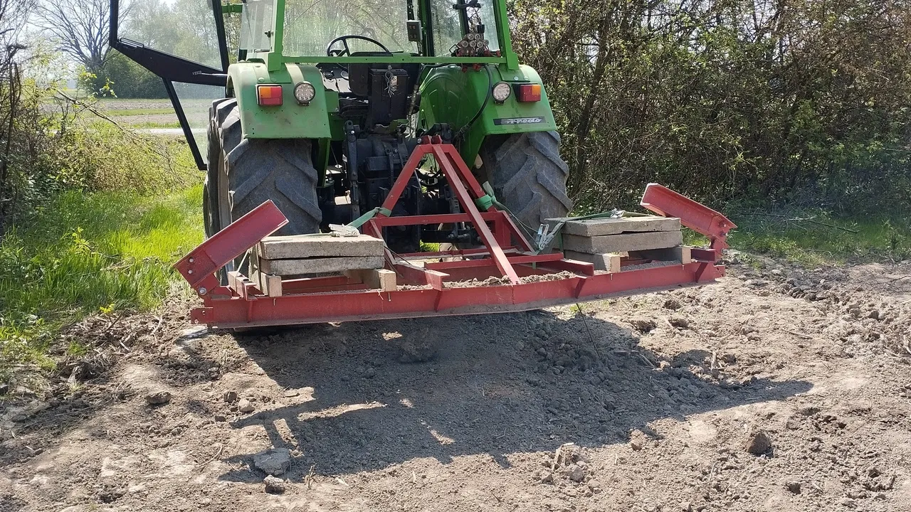 Greda za ravnanje zemlje - cover