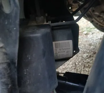 Citroen C3 2012-PEUGEOT 208 ABS CENTRALA - cover