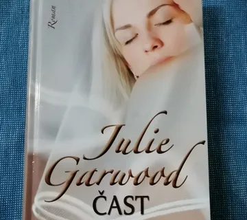 Julie Garwood – Čast - cover