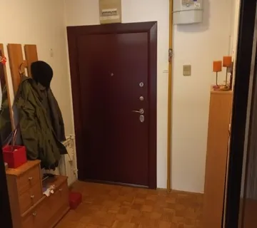 Stan Zaprešić (Centar), 59.65m2, 3-sobni - cover