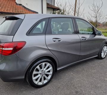 Mercedes-Benz B-klasa 220d - cover
