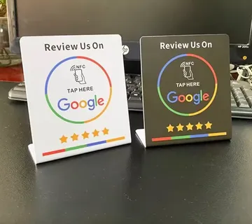 Google NFC stalak za recenzije - cover