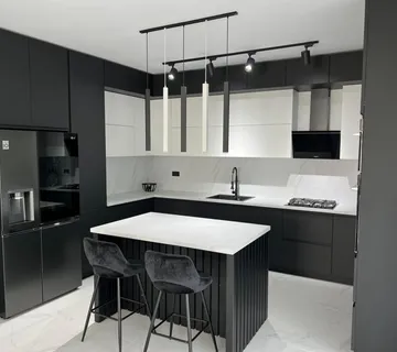 Kuhinja kutna sa otokom mat antifinger sezonsko sniženje 50% - cover