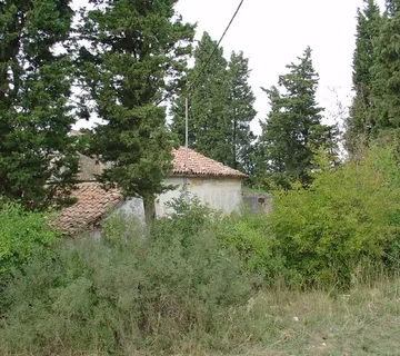 Građevinsko zemljište Istra Stancija sa postojećim objektima i građevi - cover