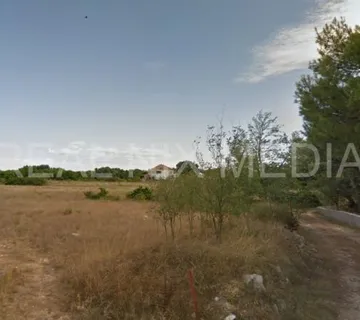 Privlaka-građ.zemljište 500 m do mora! - cover