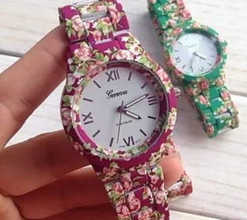 Prekrasni ženski Geneva sat Flower model - cover