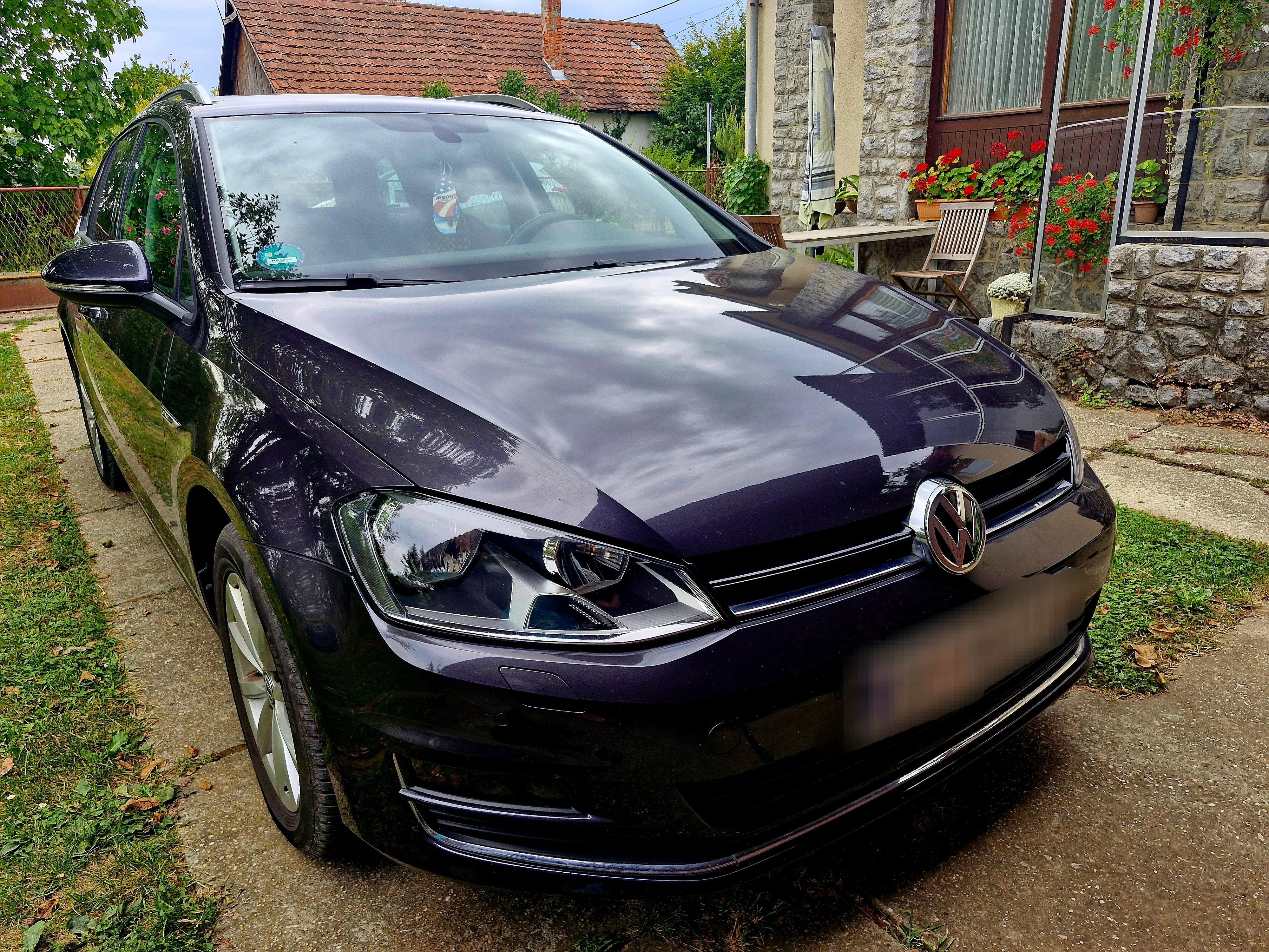 Prodajem GOLF VII TDI VARIANT/LOUNGE - cover