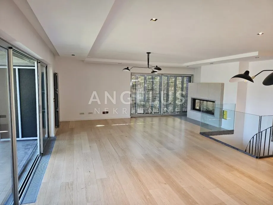 Zagreb, Gornje Prekrižje - luksuzni dvoetažni stan 320m2 - cover
