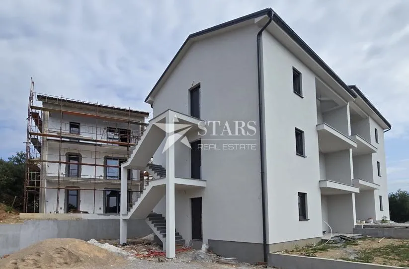 Otok Krk, Čižići 2S+DB stan u novogradnji (prodaja) - cover