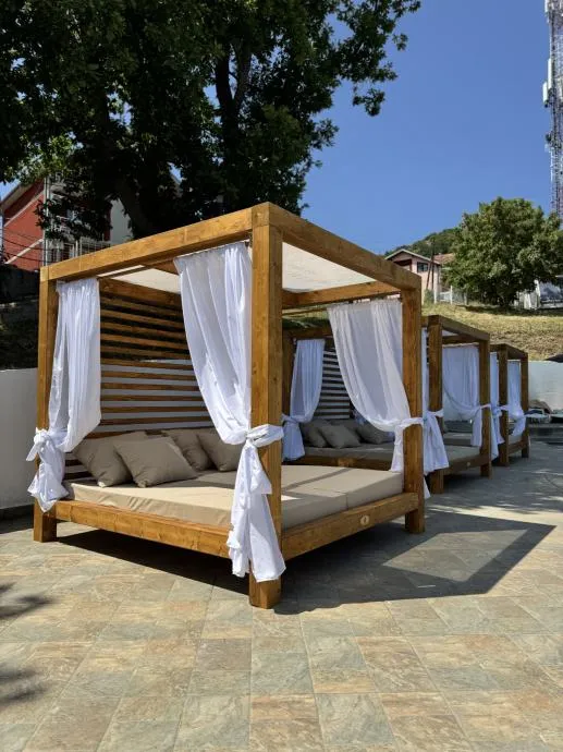 Luksuzni baldahini i ležaljke - NAJPOVOLJNIJE CIJENE na tržištu - cover