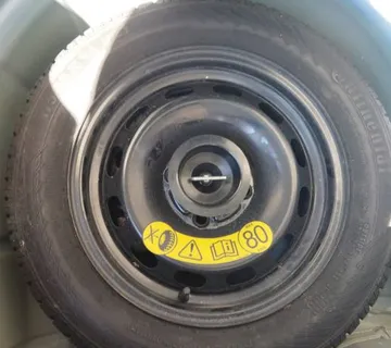 FORD FIESTA VII 2017 REZERVNA FELGA SA GUMOM - cover