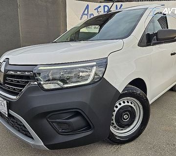 Renault Kangoo Express  ima tvorničko jamstvo do 2026. ili 100.000 km - cover