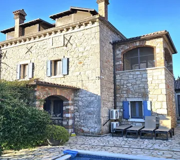 Kamena vila s bazenom i wellnessom – okolica Poreča- prodaja - cover