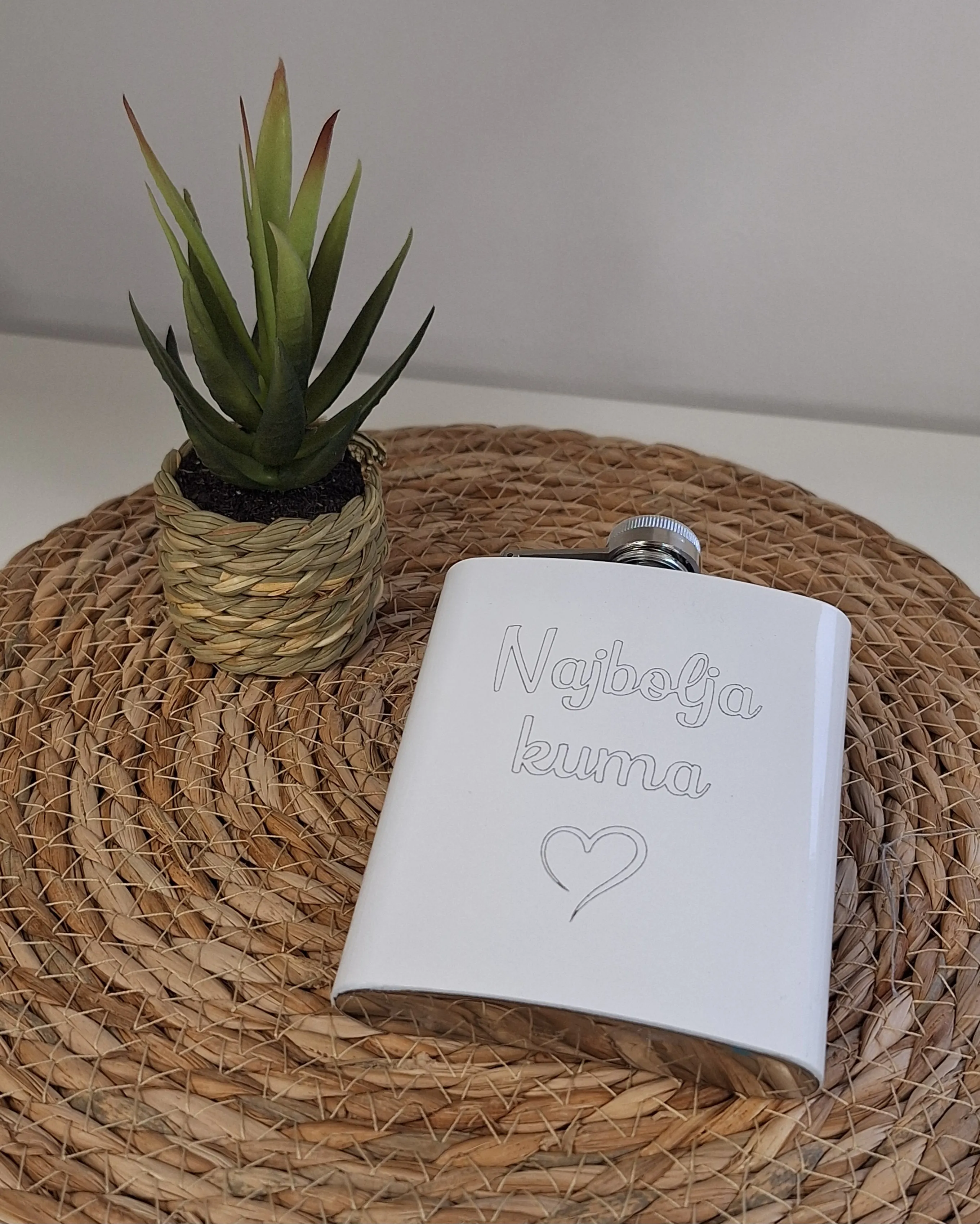 Pljoska (bijela) - cover