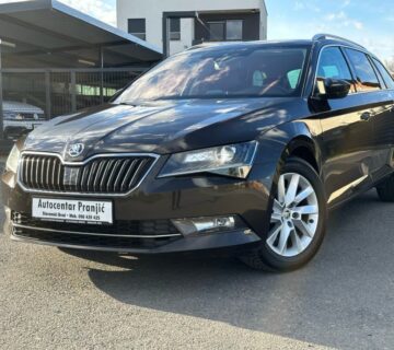 Škoda Superb Combi 2,0 TDI style kamera xenon led koža u PDV u - cover