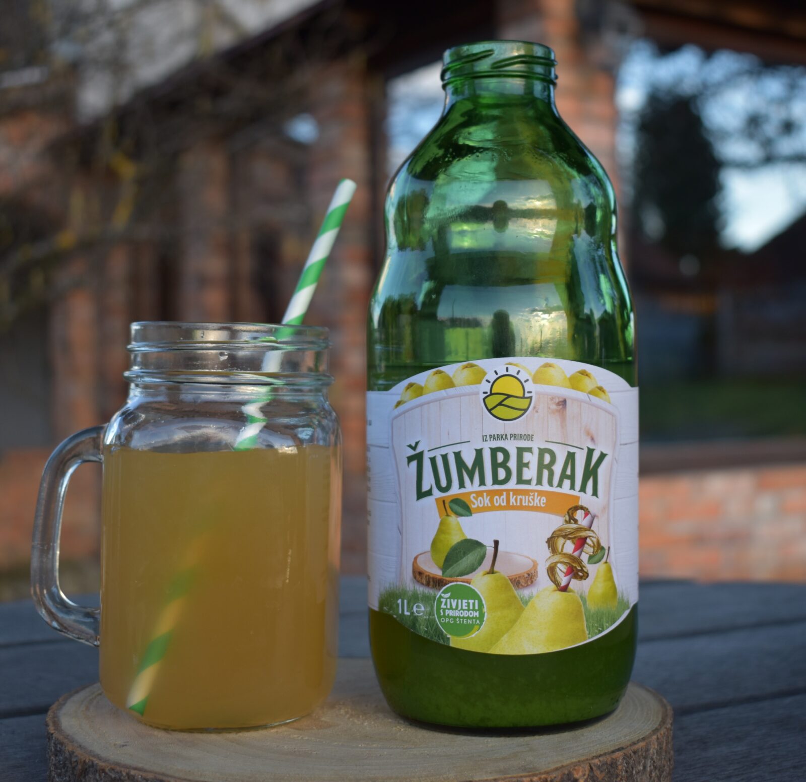 Sok-od-kruške-1l