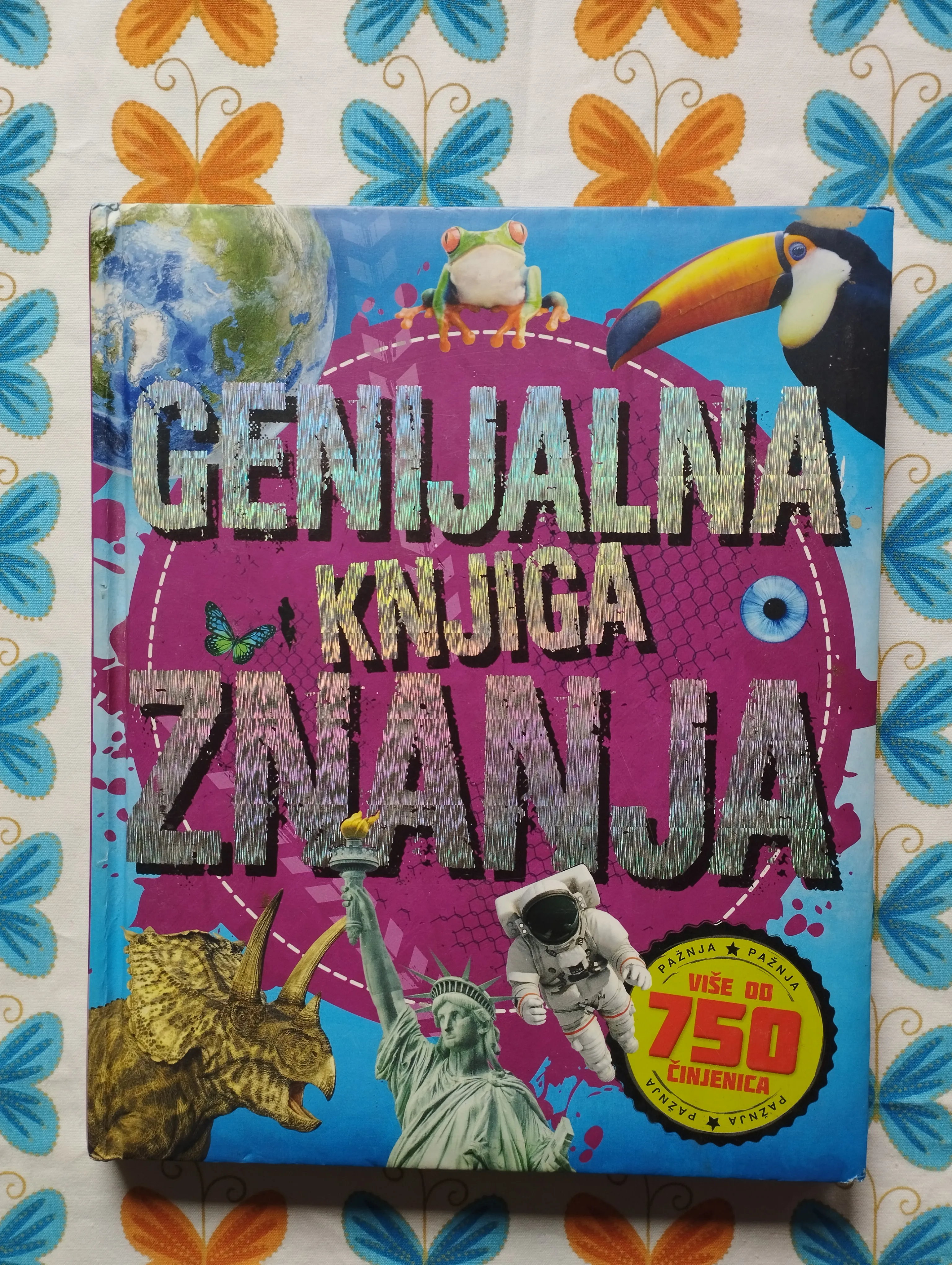 Genijalna knjiga znanja - cover