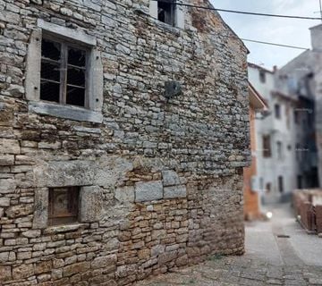 Prodaje se stara kamena kuća, Vodnjan (prodaja) - cover
