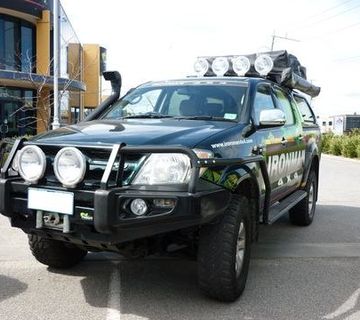 Ovjes -lift kit Ironman 2" Hi-Lux 97-05 sa TUV- dokumentacijom ! - cover