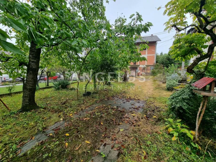 Zagreb, Črnomerec - kuća sa zemljištem, 2318m2 - cover