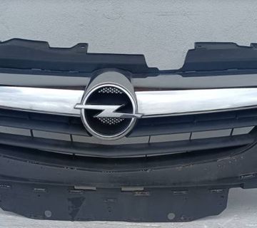 MASKA PREDNJA OPEL CORSA D - cover