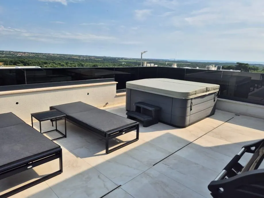 TAR-PENTHOUSE NA PRODAJI , POGLED MORE (prodaja) - cover