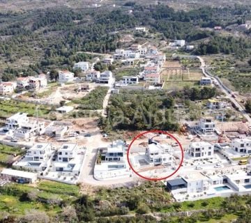 Split Podstrana nova vila sa trajnim pogledom na more 297 m2 (prodaja) - cover