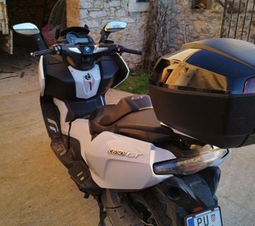 Bmw c 650 gt - cover