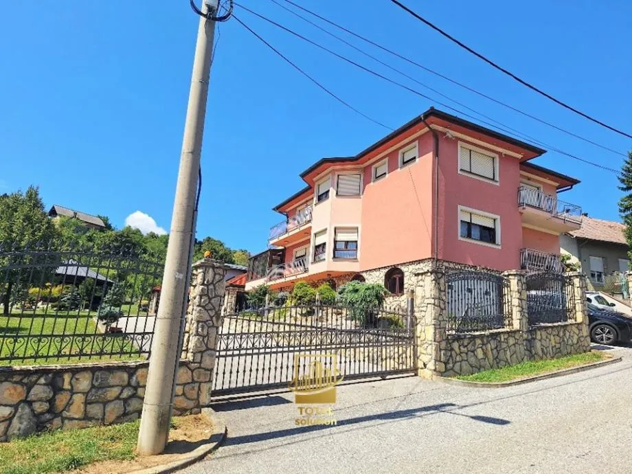 Zagreb, Podsljeme, Ekskluzivna vila 550 m2 i ost. na parceli 2800 m2 - cover