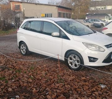Ford C max - cover