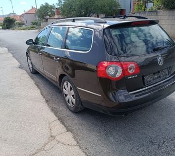Passat 1.6 2009 g. - cover