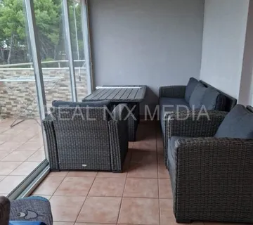 VIR-2-sobni APARTMAN 200 m DO MORA! - cover