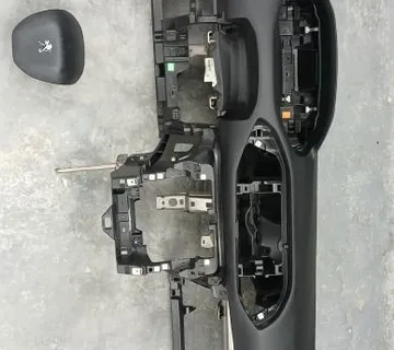 PEUGEOT 308 2015 1.6HDI 13-17 AIR BAG ARMATURA - cover