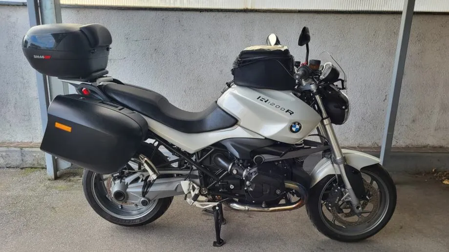 BMW R 1200 R, 2012 god. - cover