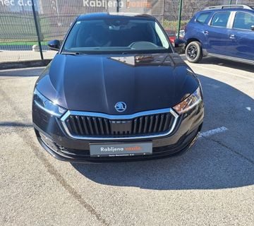 Škoda Octavia 2,0 TDI Ambition - cover