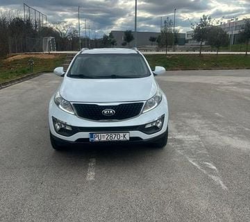 Kia Sportage 2WD 1,7 CRDi 97000 km Top stanje!!! - cover