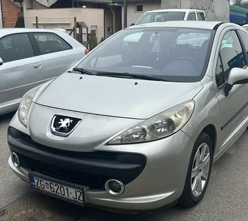 Peugeot 207 1.6 hdi - cover