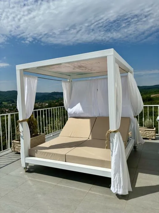 Luksuzni čelični baldahini - URBAN i URBAN PREMIUM - NOVO - cover