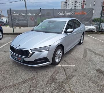 Škoda Octavia 2,0 TDI Ambition - cover