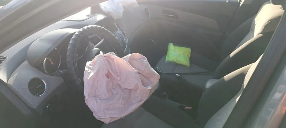 CHERVOLET CRUZE 2010 UNUTRAŠNJOST - cover