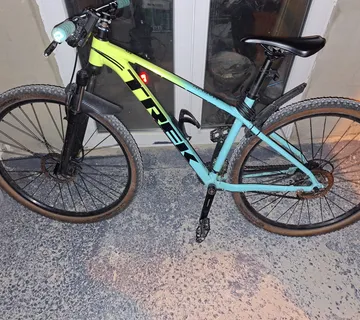 prodaje se trek marlin 5 gen 2 (HITNO!!!) - cover