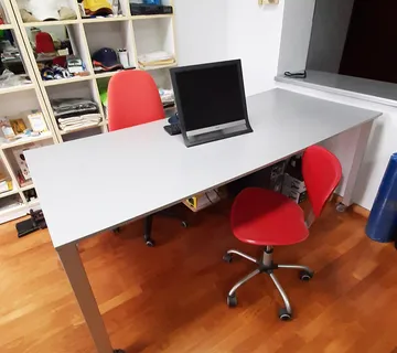 Stol uredski 200x90x81 cm - cover