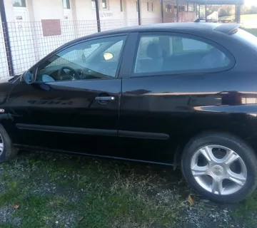 POVOLJNO!! SEAT IBIZA 1.4. Benzin , 55Kw , 114800 km - cover