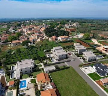 Kaštelir, moderna kuća u nizu - cover