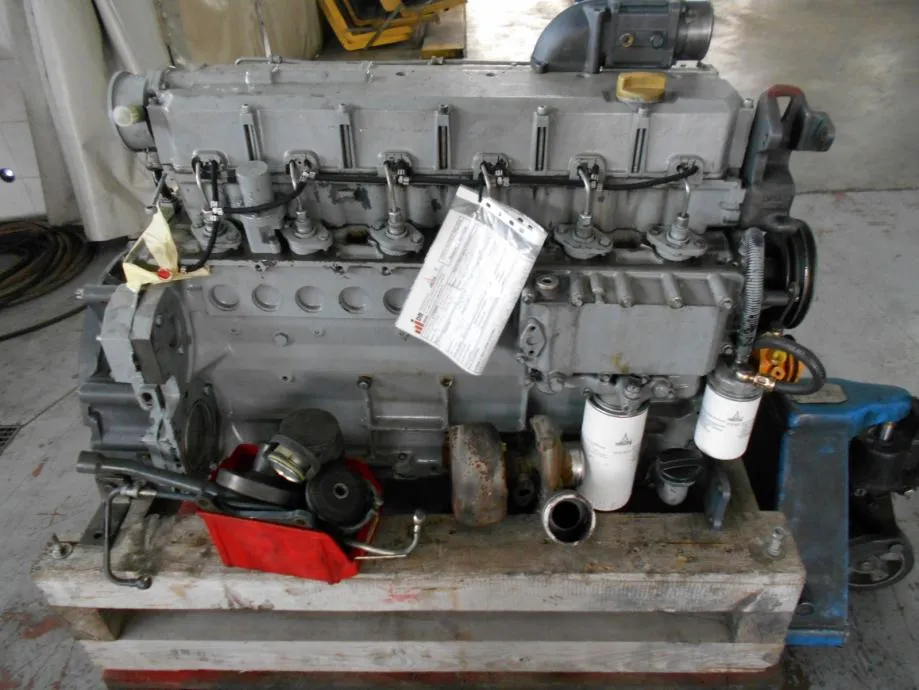 Motor DEUTZ Generalno uređeni BF6M1013EC - cover