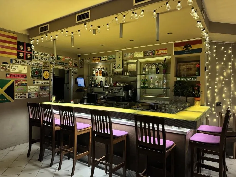 MARČELJEVA DRAGA – poslovni prostor s terasom (prodaja) - cover