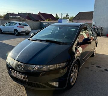 Honda Civic 2.2 cdti - cover