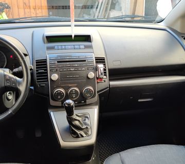Mazda 5 2.0cd 7 sjedala - cover