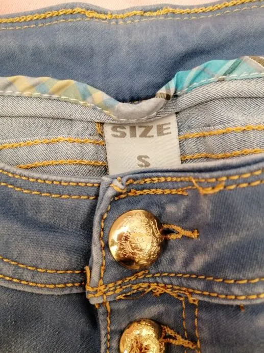 Svijetlo plave traperice - cover